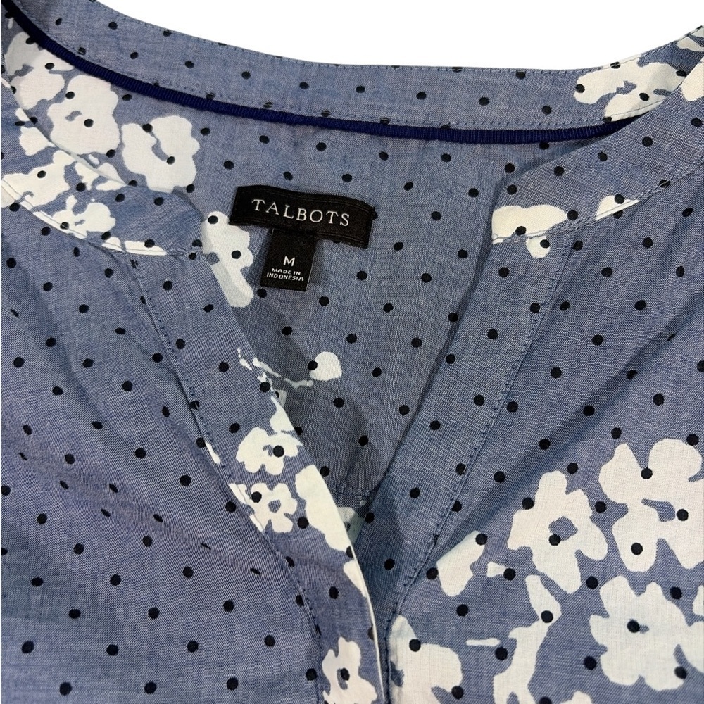 Talbots Womens Blue Floral Dot Chambray V Neck Long Sleeve Blouse Size M Top - Picture 2 of 9